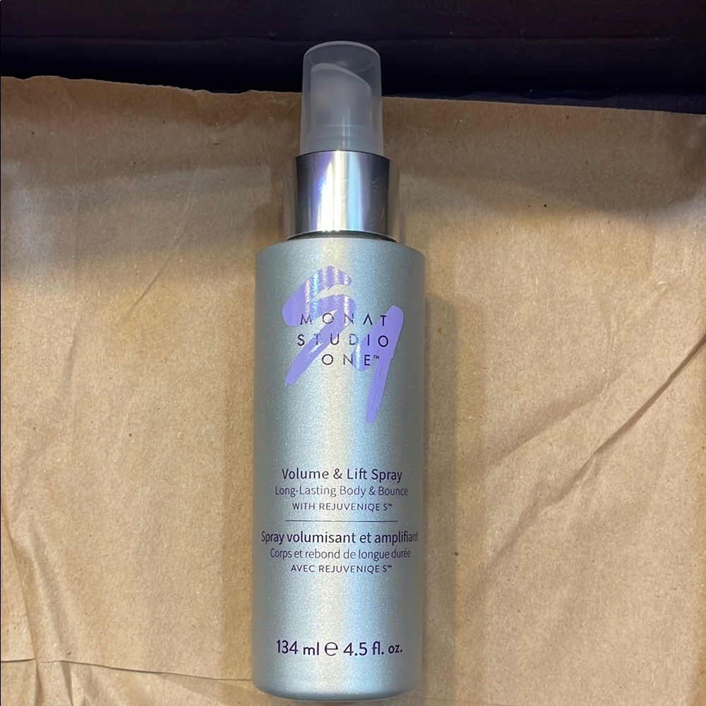 Studio One Volume & Lift Spray - Silver